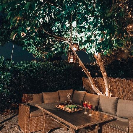 Villa Aspasia With Private Jacuzzi - Oasis Resort Kokkinos Pyrgos Eksteriør billede