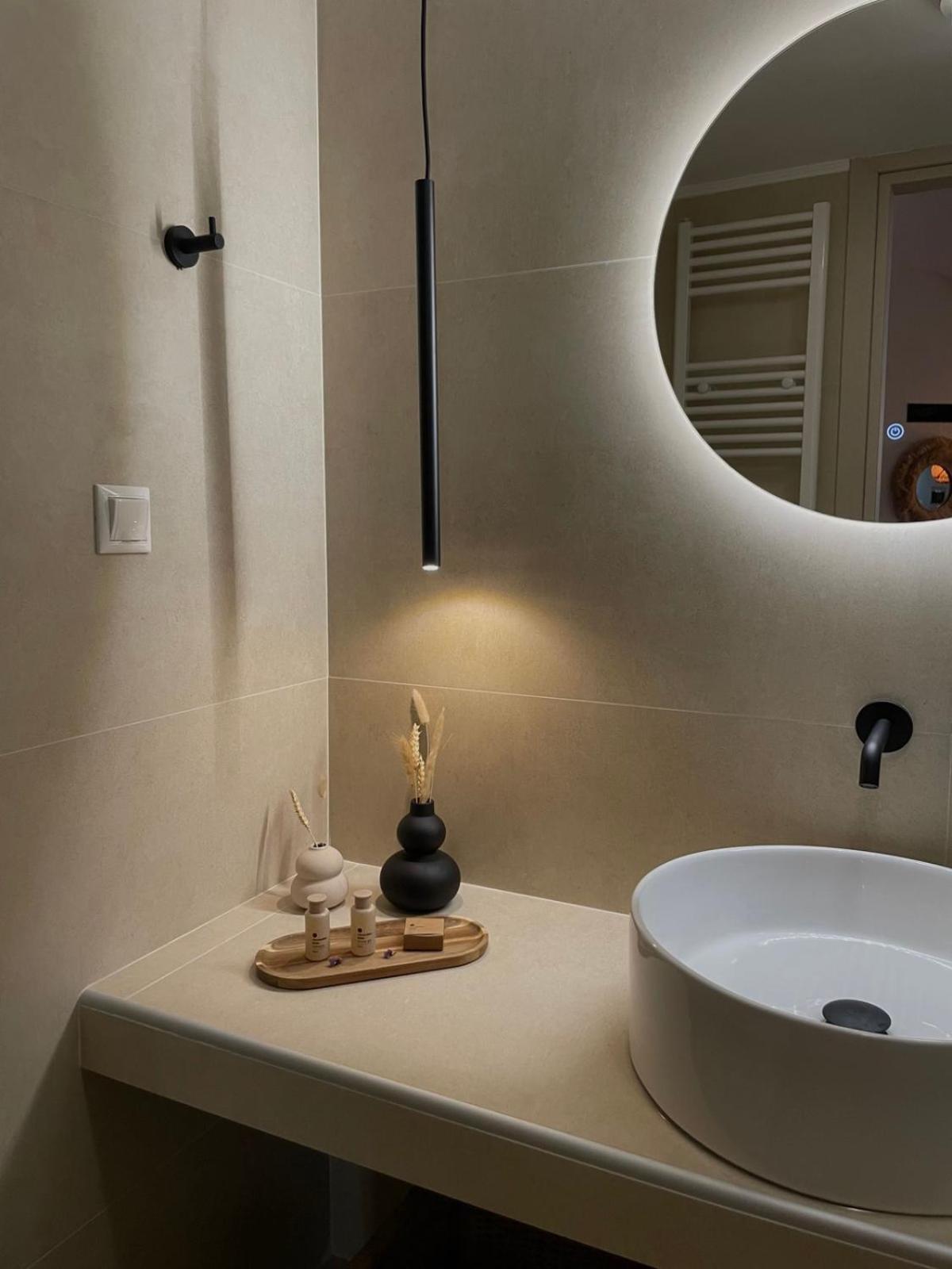 Villa Aspasia With Private Jacuzzi - Oasis Resort Kokkinos Pyrgos Eksteriør billede
